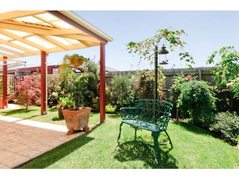 4 St Rafael Place, Whittlesea VIC 3757