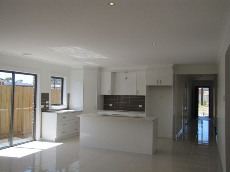 117 Grange Drive, South Morang VIC 3752