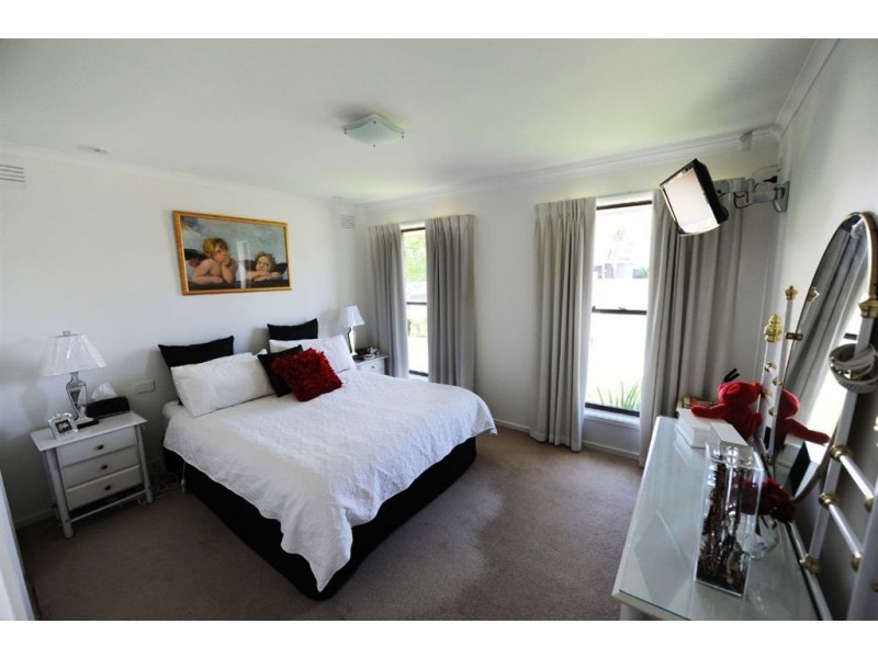 5 Cabot Drive, Epping VIC 3076