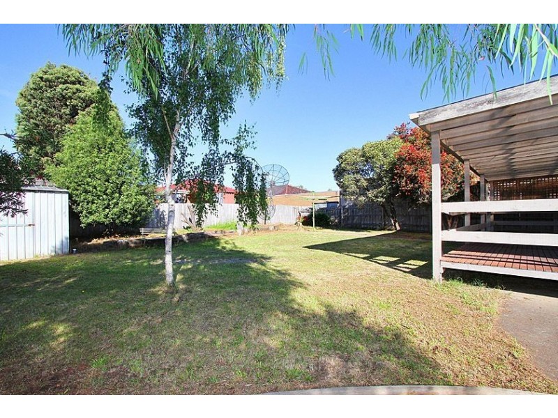 82 Moorhead Drive, Mill Park VIC 3082