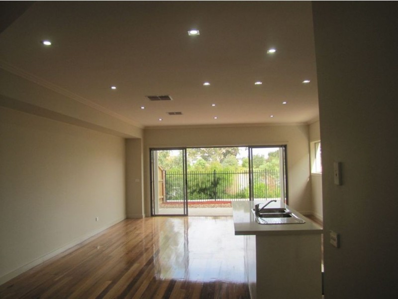 33 Shearwater Place, Mernda VIC 3754