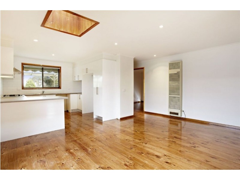 45 Centenary Drive, Mill Park VIC 3082