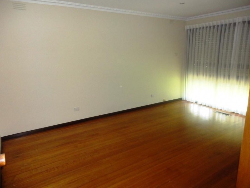 37 Pallant Avenue, Reservoir VIC 3073
