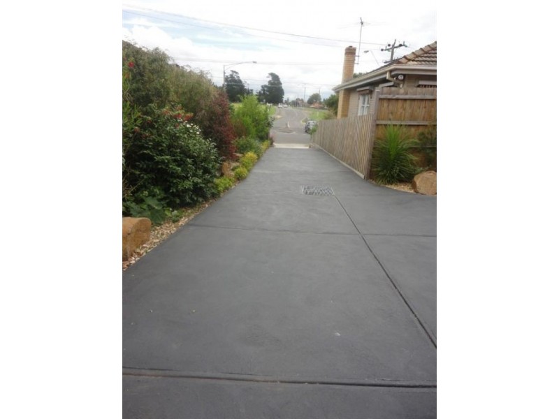 102A Mountview Road, Lalor VIC 3075