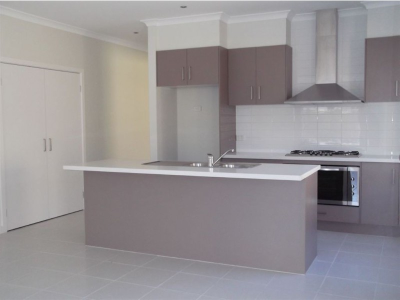 74 The Parade, Epping VIC 3076