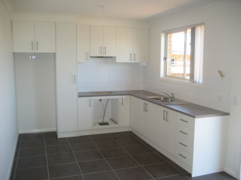 2/19 Balmain Crt, Lalor VIC 3075