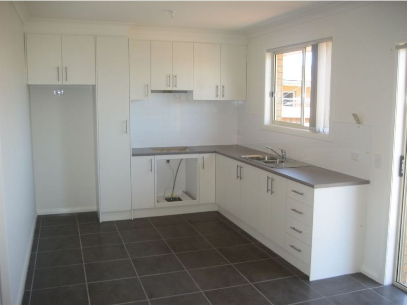 2/19 Balmain Crt, Lalor VIC 3075
