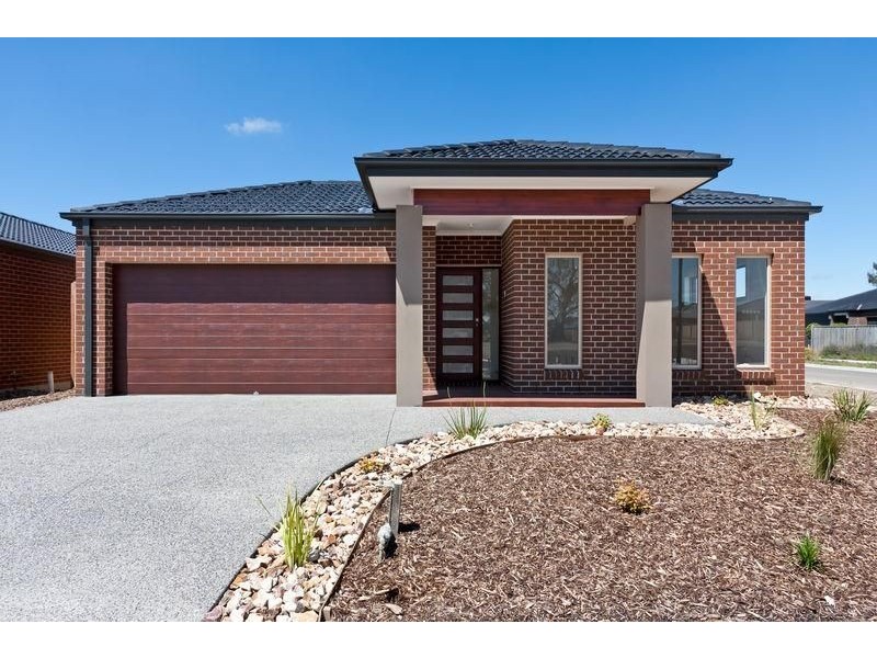 27 Wallaroo Way, Doreen VIC 3754