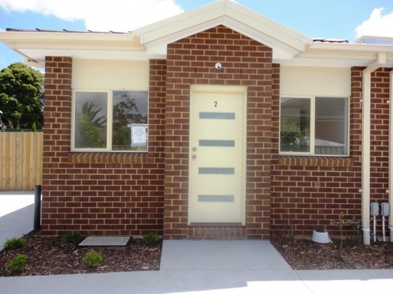 1 & 2/2 Lloyd Avenue, Epping VIC 3076