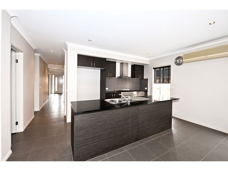 15 Arum Walk, Mernda VIC 3754