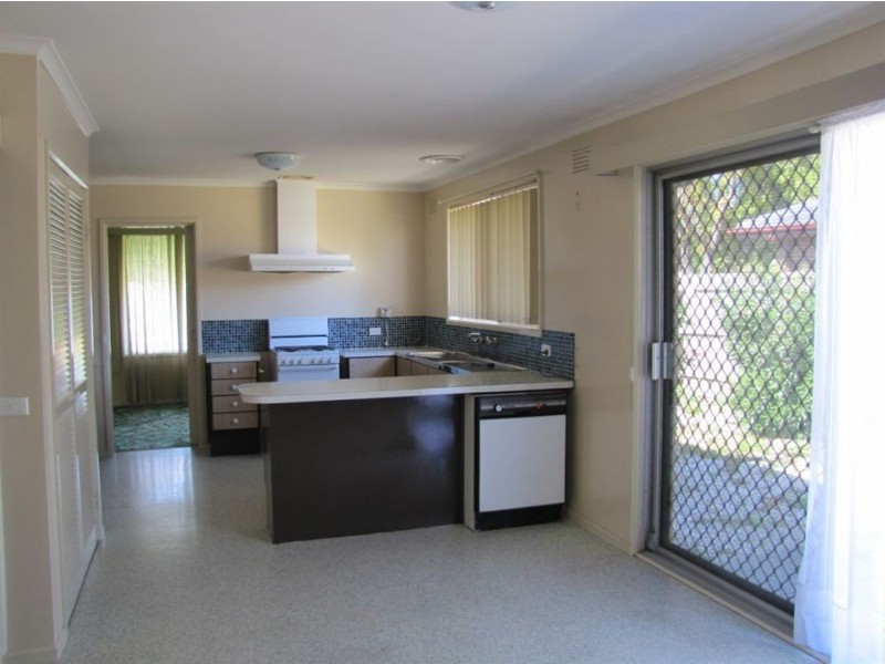 9 Cresta Court, Lalor VIC 3075