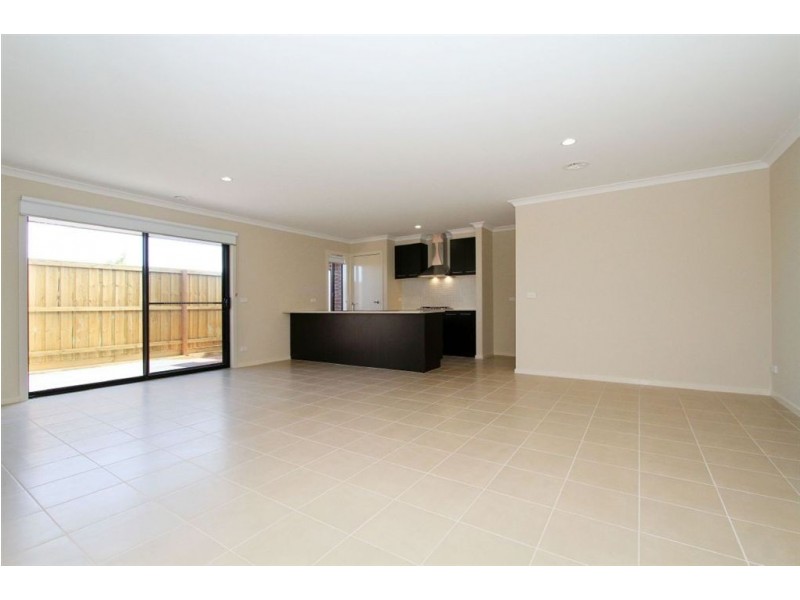 1 Mirka Drive, Lalor VIC 3075