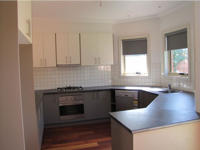 3/6 Waratah Street, Thomastown VIC 3074