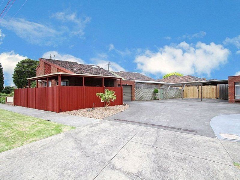 1/1 Burton Street, Lalor VIC 3075