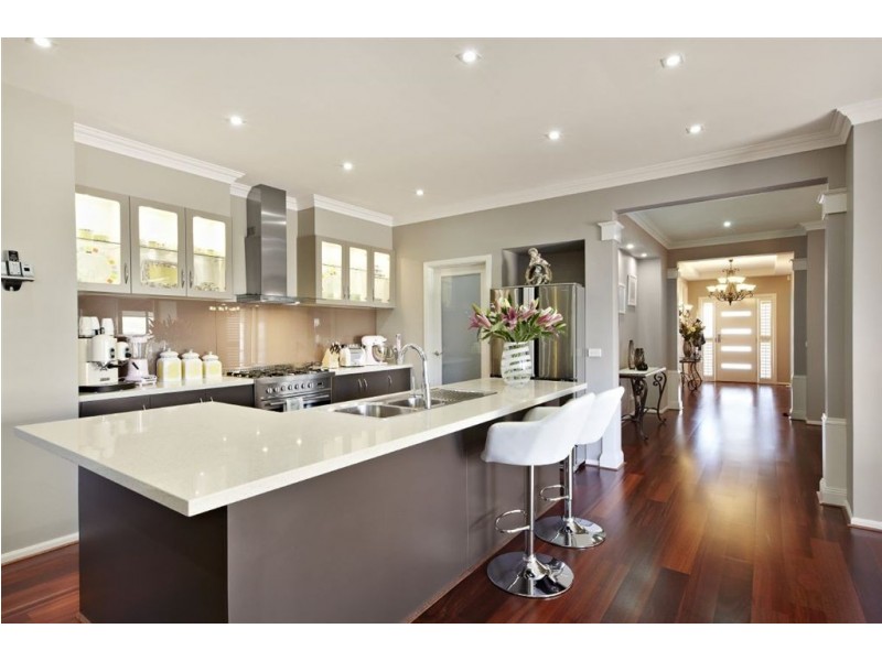 13 leonardo drive, Mernda VIC 3754