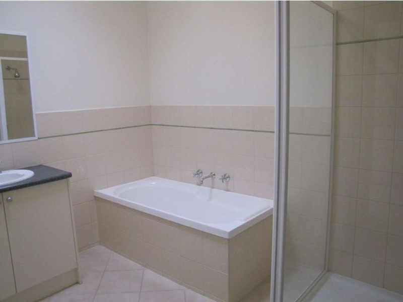 a/39 Lamour Avenue, South Morang VIC 3752