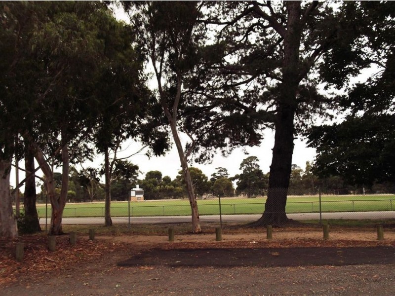 2/51 Park Street, Epping VIC 3076