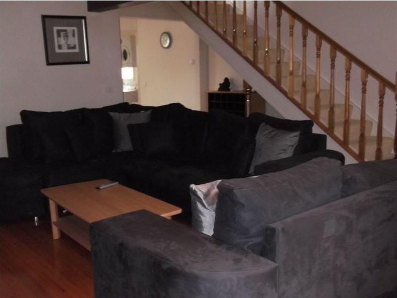 2/51 Park Street, Epping VIC 3076