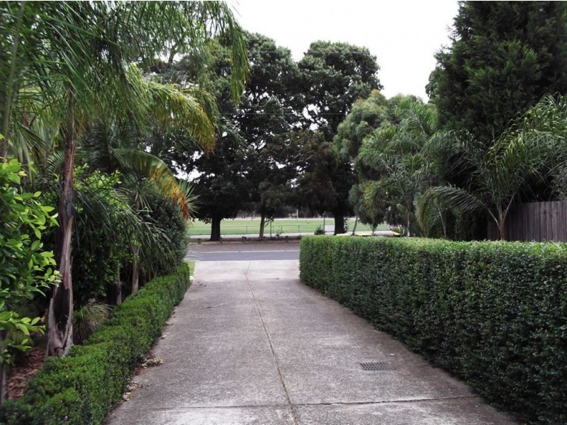 2/51 Park Street, Epping VIC 3076