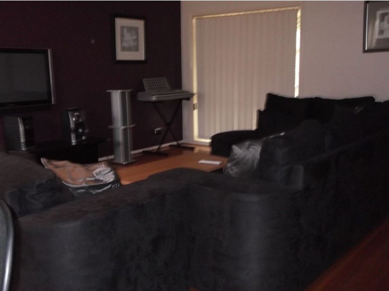 2/51 Park Street, Epping VIC 3076