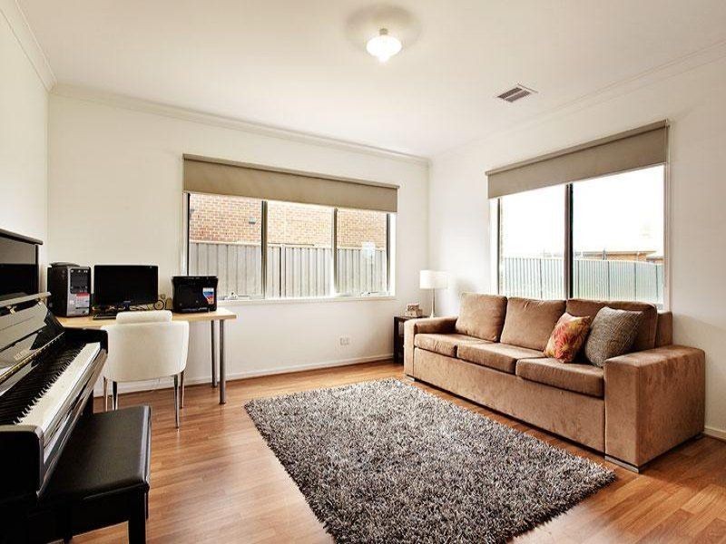 12 mernda village drive, Mernda VIC 3754