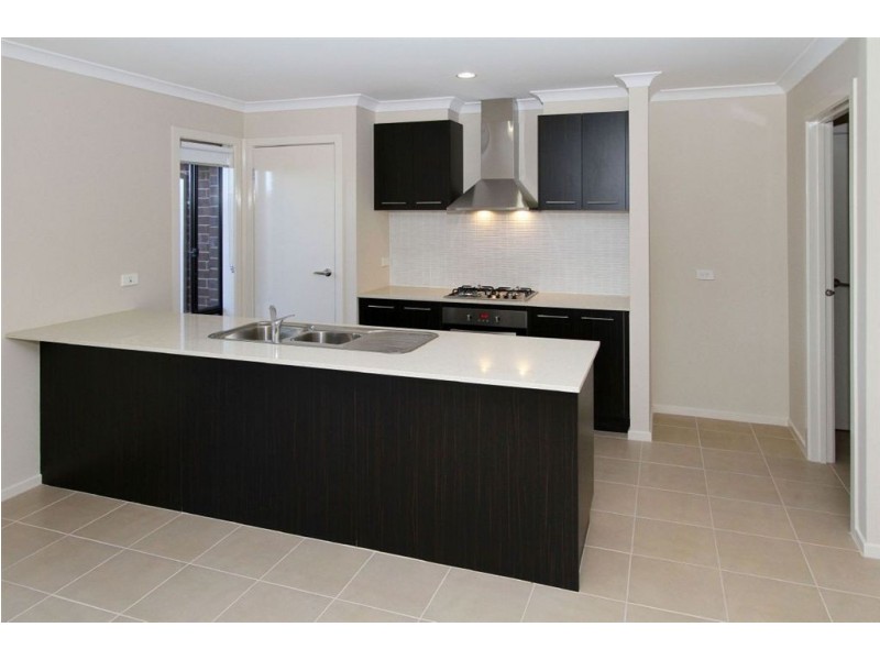 1 Mirka Drive, Lalor VIC 3075