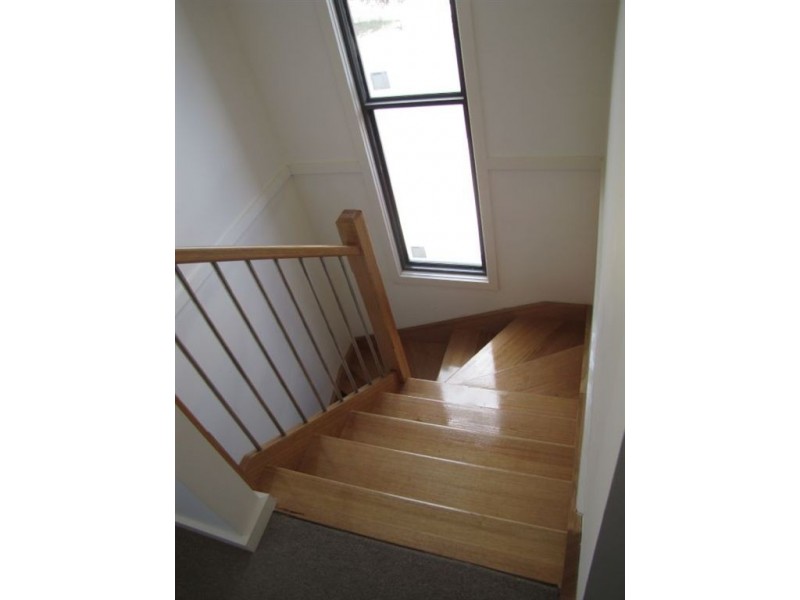 1/1 Nash Grove, Doreen VIC 3754