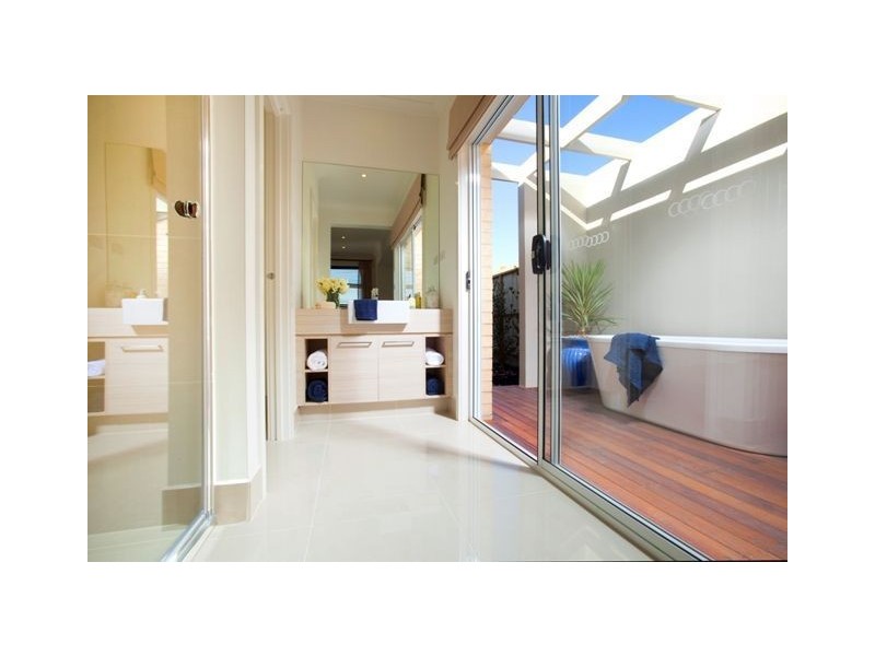 105 Wallara Waters Blvd, Wallan VIC 3756