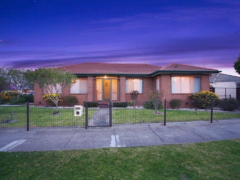 9 Cresta Court, Lalor VIC 3075
