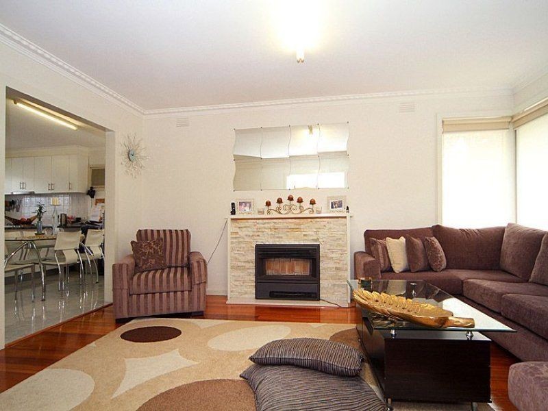 5 Oxford Drive, Thomastown VIC 3074