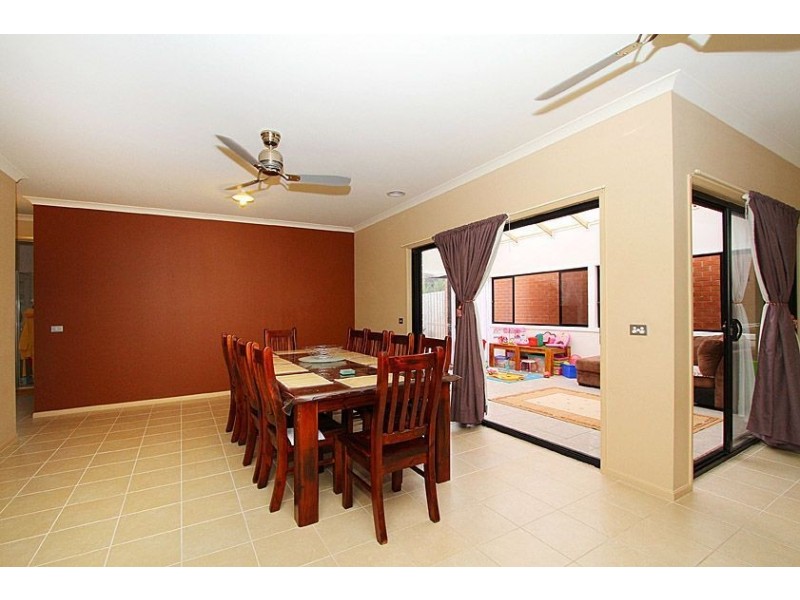 22 Rockfield Street, Epping VIC 3076