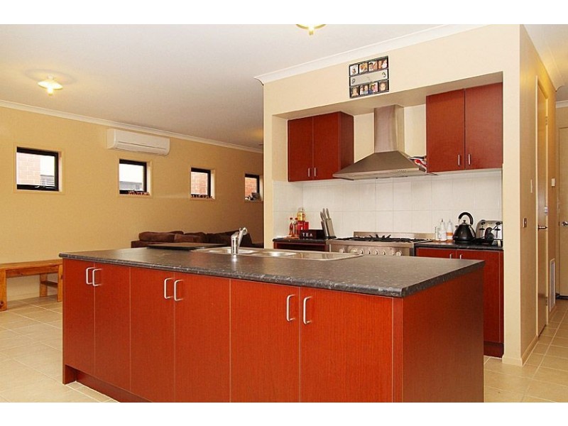 22 Rockfield Street, Epping VIC 3076