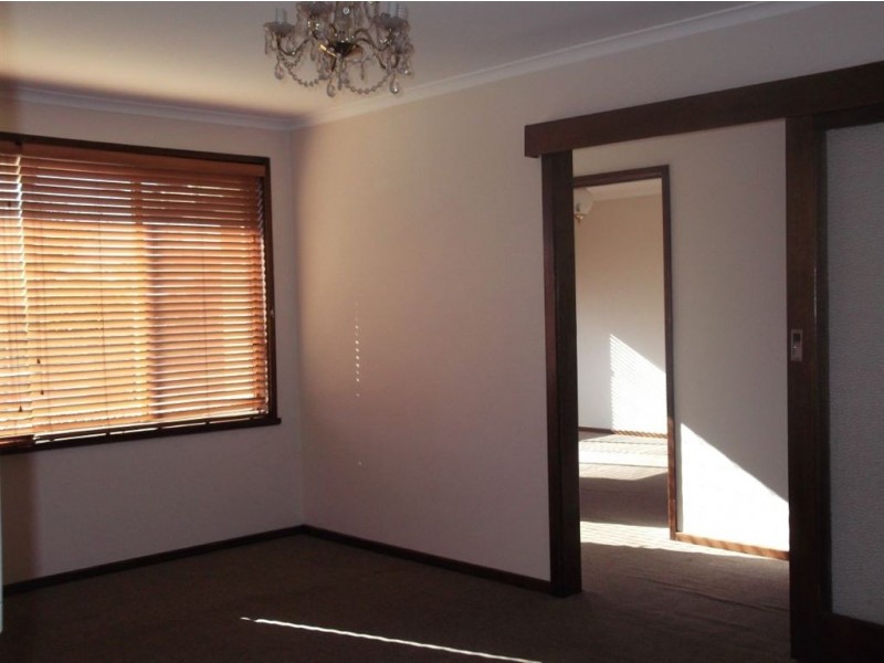 7 Lacey Street, Lalor VIC 3075