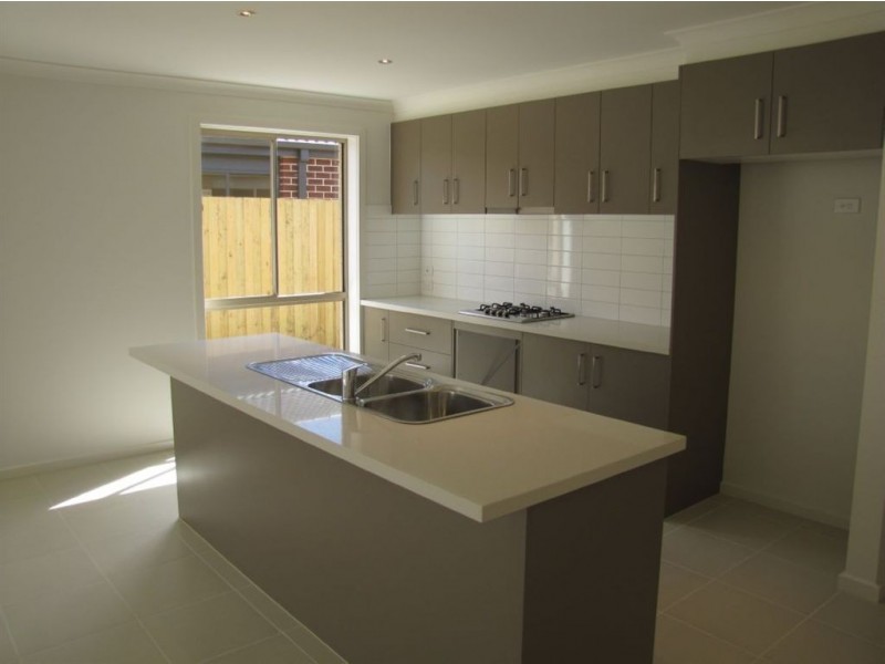 Lot 104 Grange Drive, South Morang VIC 3752