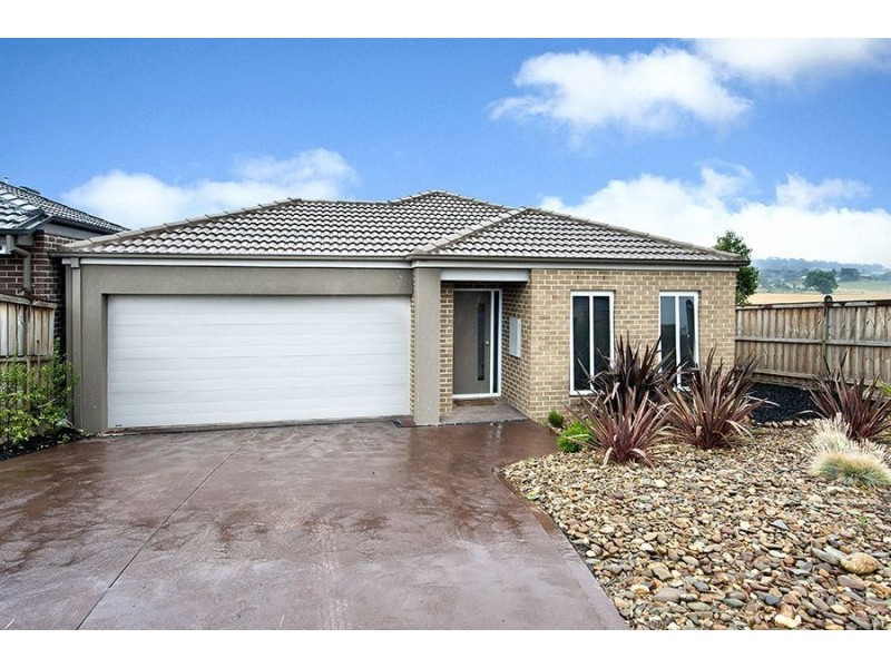 15 Arum Walk, Mernda VIC 3754