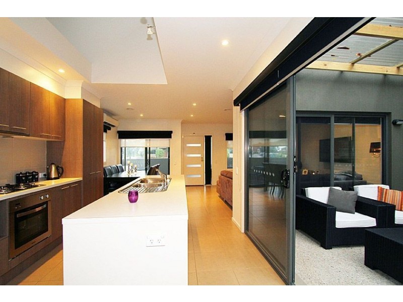 2 Helios Walk, Epping VIC 3076