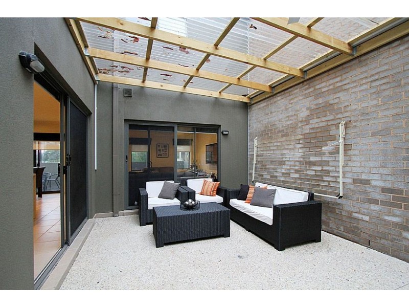 2 Helios Walk, Epping VIC 3076