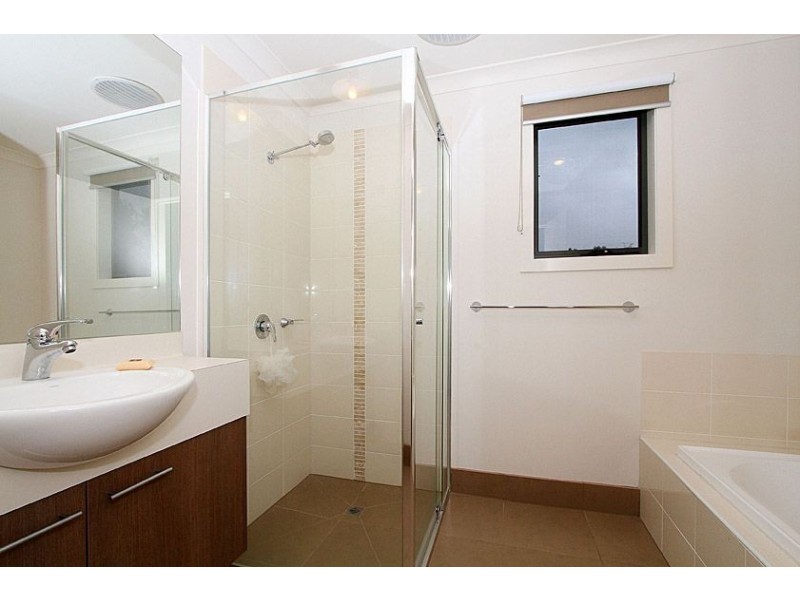 2 Helios Walk, Epping VIC 3076
