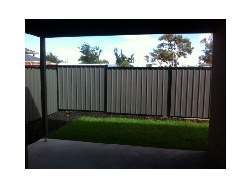 9 Creswick Drive, Epping VIC 3076