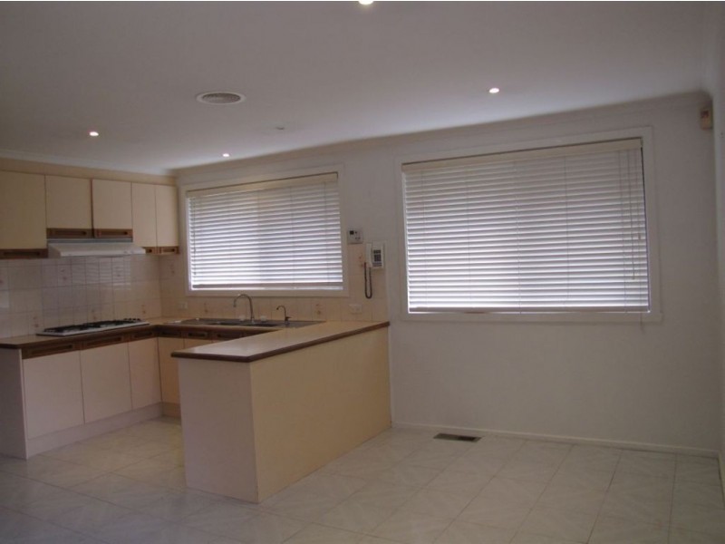 50 Centenary Drive, Mill Park VIC 3082