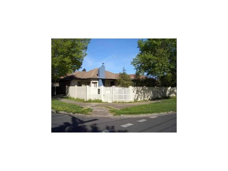 8 Blackwood Street, Lalor VIC 3075