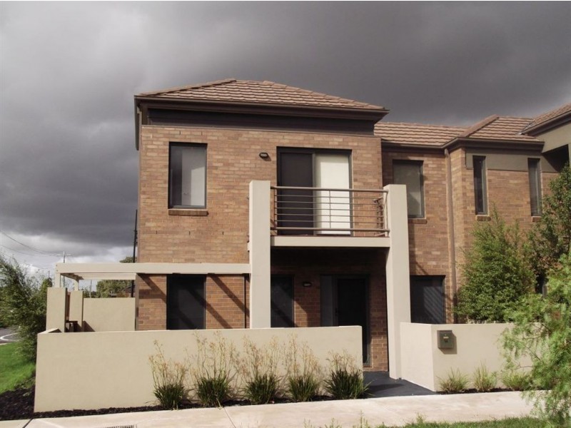 14 Helios Walk, Epping VIC 3076