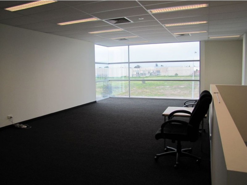 2/2 Transit Drive, Campbellfield VIC 3061