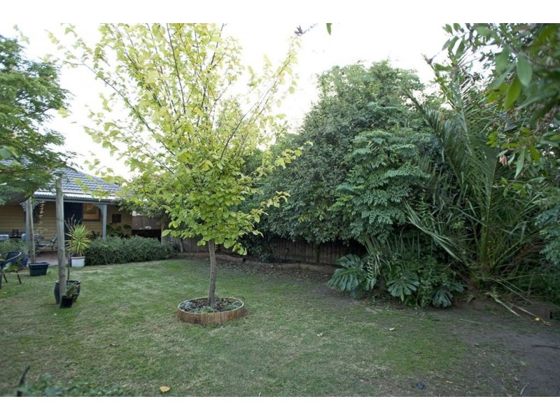 30 Kelvin Grove, South Morang VIC 3752