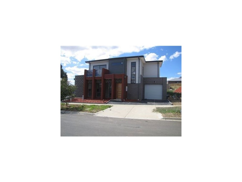 1/1 Nash Grove, Doreen VIC 3754