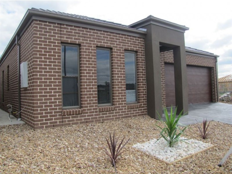 14 Aleman Green, Mernda VIC 3754