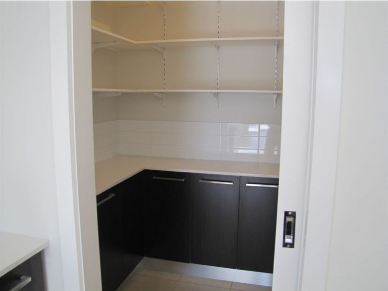 14 Aleman Green, Mernda VIC 3754