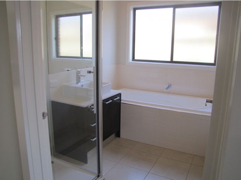 14 Aleman Green, Mernda VIC 3754