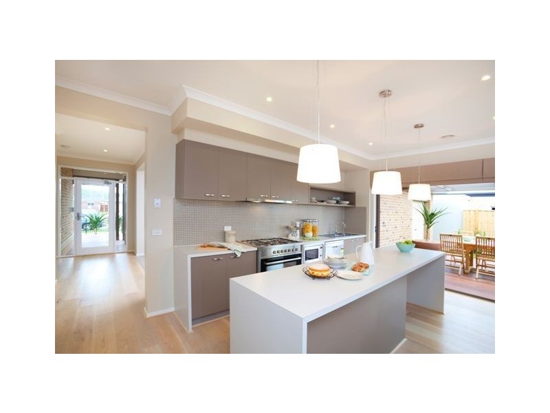 61 Wallara Waters Boulevard, Wallan VIC 3756