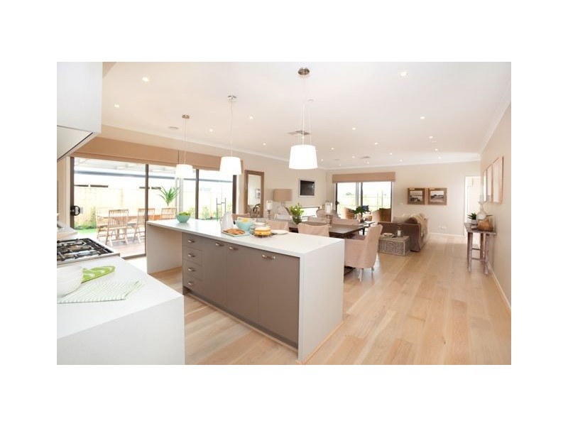 61 Wallara Waters Boulevard, Wallan VIC 3756